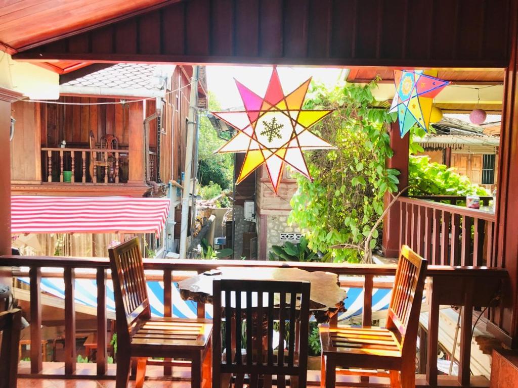 Apple Guesthouse Luang Prabang Buitenkant foto